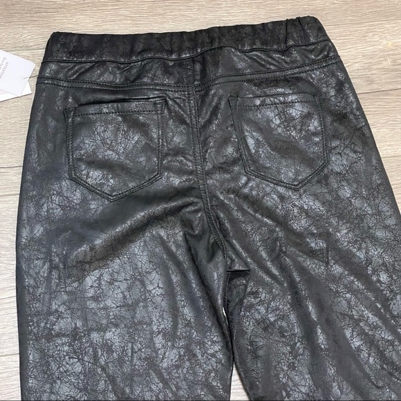 jessica simpson Tween Girls joggers sz L black Distressed Faux Leather Look NWT - Picture 9 of 10